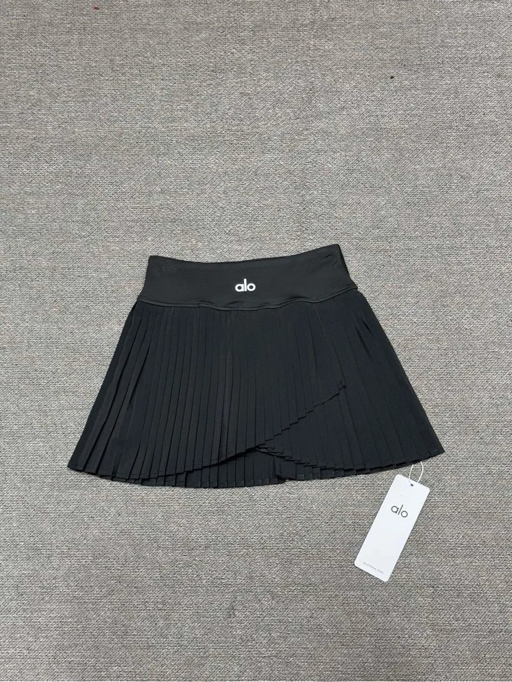 ALO Yoga Black Pleated Circle Skirt